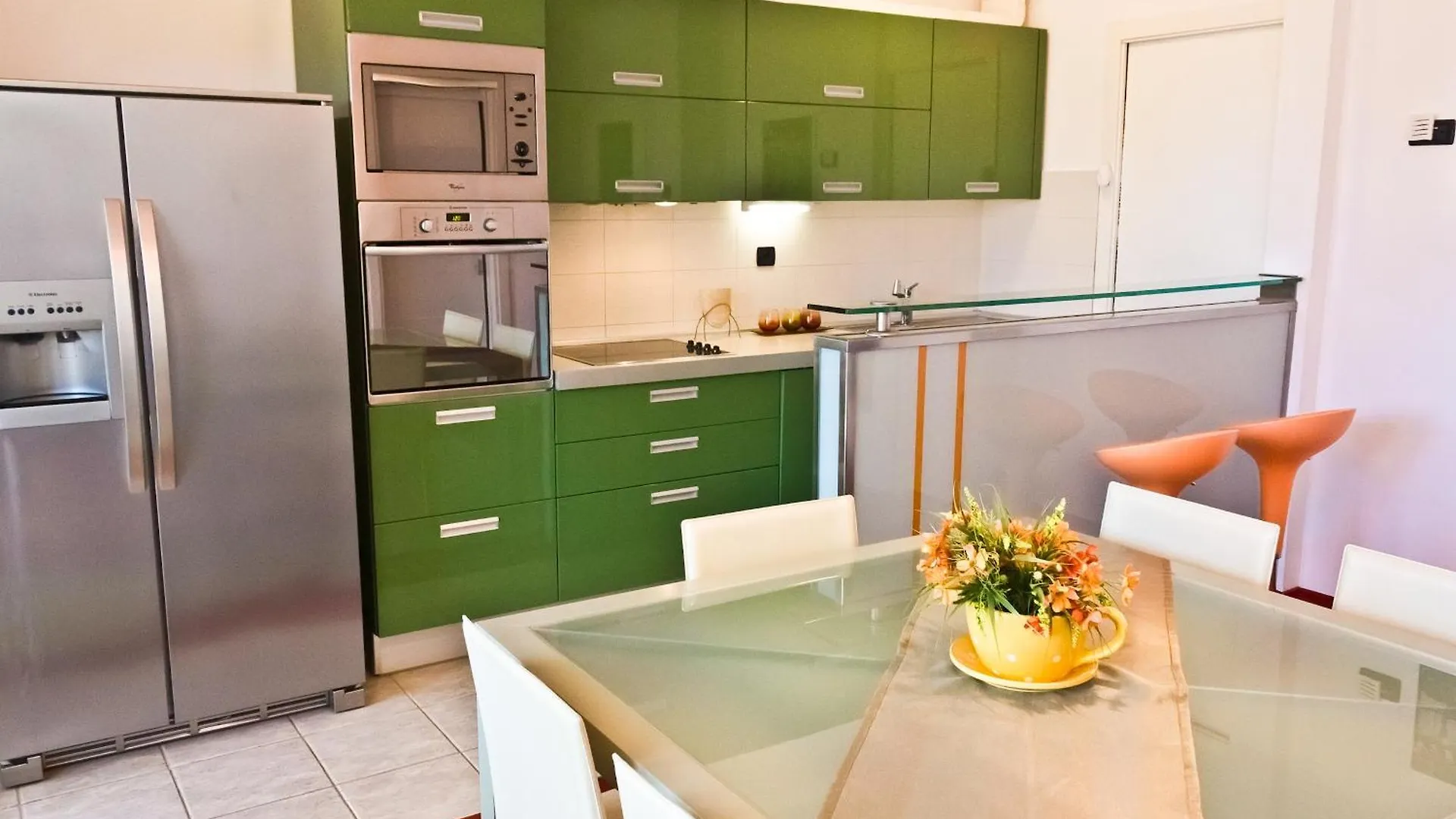Apartments Zenta スプリト